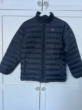 Patagonia down puffer jacket - boys 12